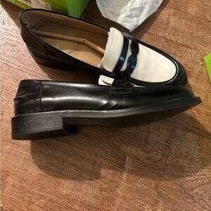 Sam Edelman Black and White Colin Loafers